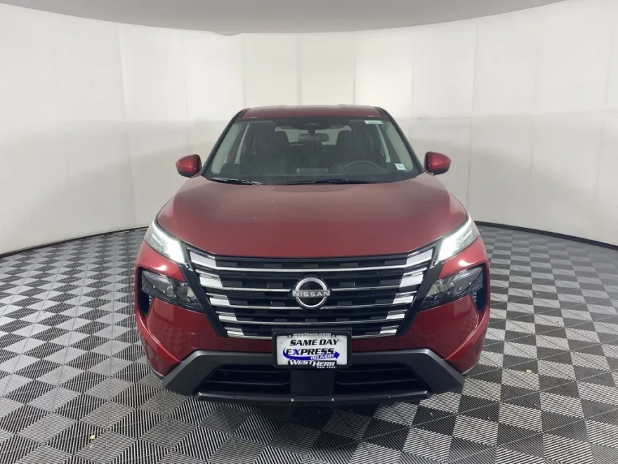 2026 Nissan Rogue SV photo 1