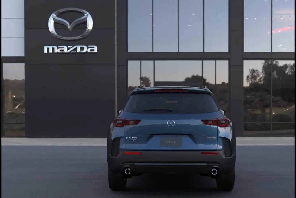 2025 Mazda CX-50 2.5 S Preferred photo 1