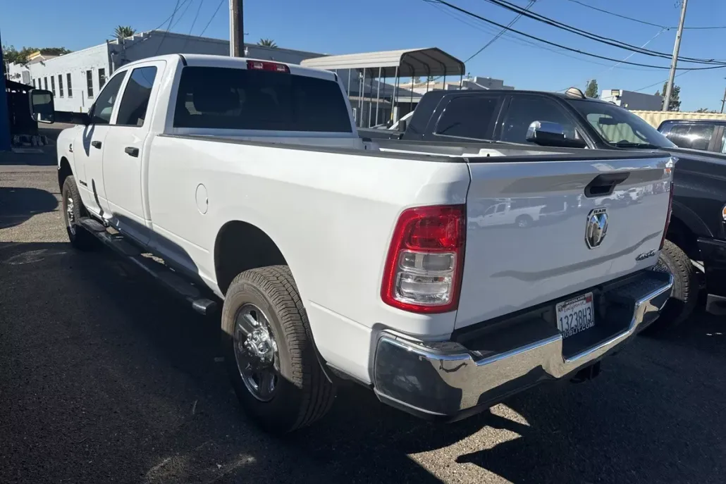 2021 Ram 3500 Tradesman photo 1