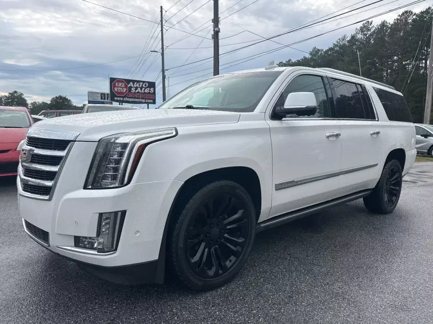 2017 Cadillac Escalade ESV Premium Luxury photo 1