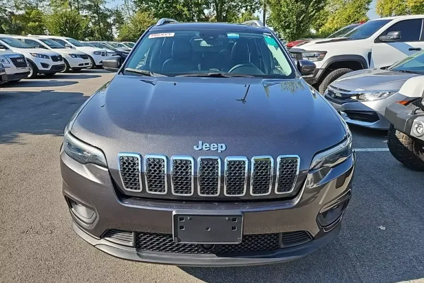 2021 Jeep Cherokee Latitude Lux photo 1