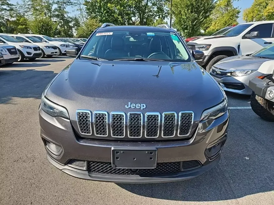 2021 Jeep Cherokee Latitude Lux photo 1