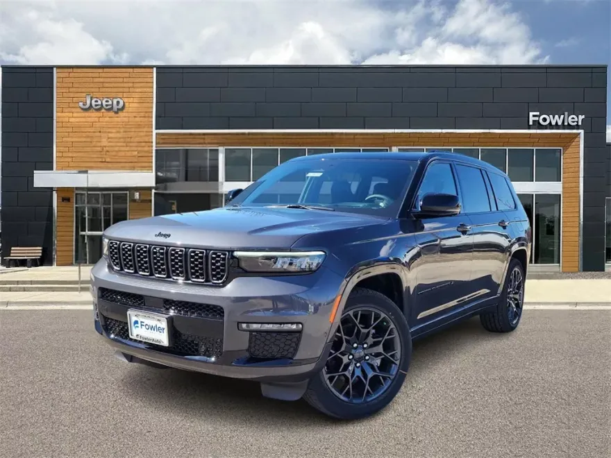 2025 Jeep Grand Cherokee L Summit photo 1