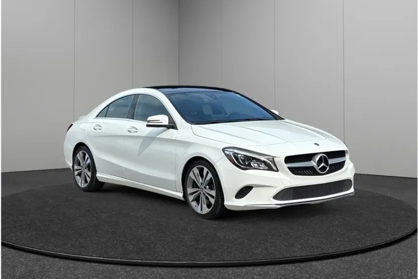 2019 Mercedes Benz CLA 250 photo 1