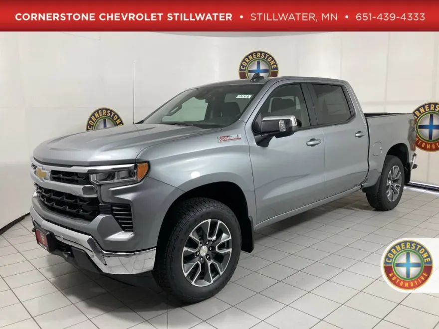 2026 Chevrolet Silverado 1500 LT photo 1