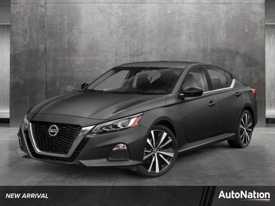 2022 Nissan Altima 2.5 SR photo 1