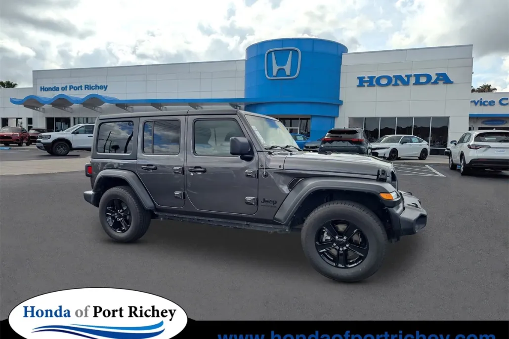 2022 Jeep Wrangler Unlimited Sport Altitude photo 1