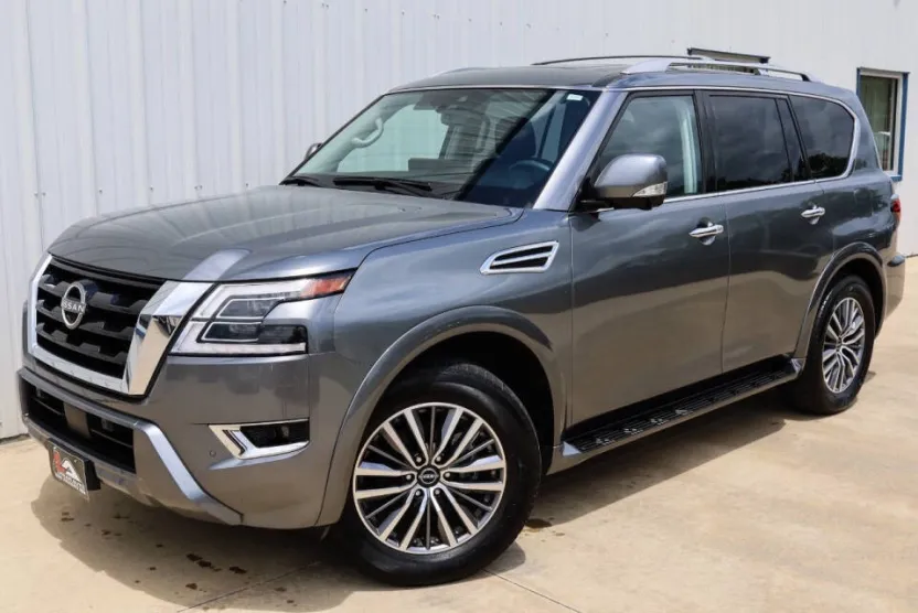 2024 Nissan Armada SL photo 1