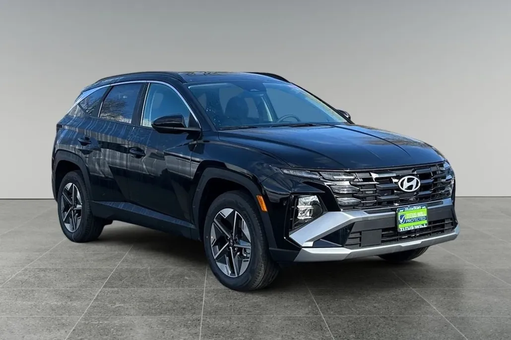 2025 Hyundai Tucson SEL photo 1