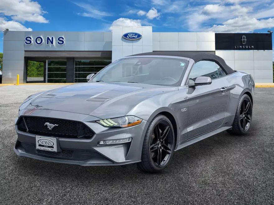 2021 Ford Mustang GT Premium photo 1