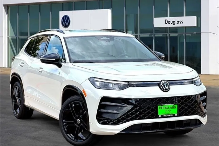 2025 Volkswagen Tiguan SE R-Line Black photo 1