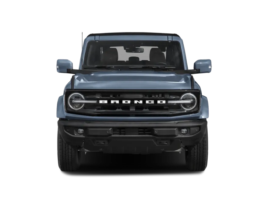 2025 Ford Bronco Outer Banks photo 3