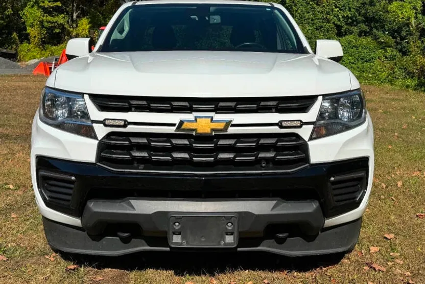 2021 Chevrolet Colorado LT photo 1