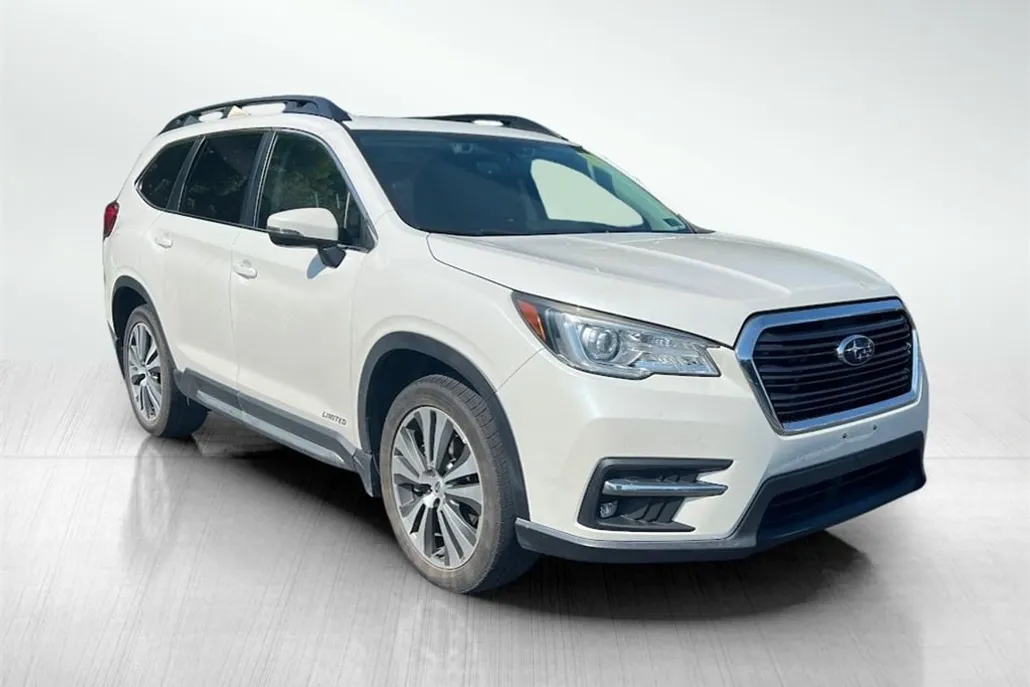 2019 Subaru Ascent Limited photo 1