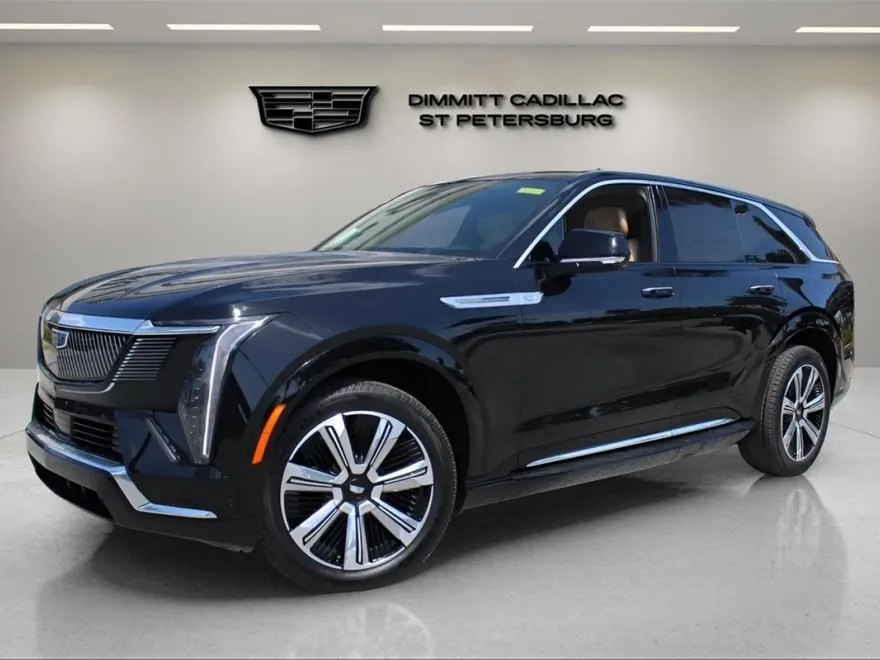 2025 Cadillac Escalade IQ Luxury photo 1