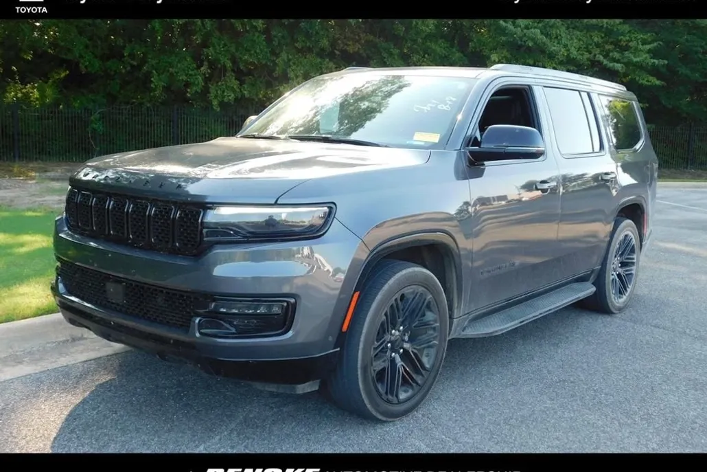 2023 Jeep Wagoneer Series II photo 1