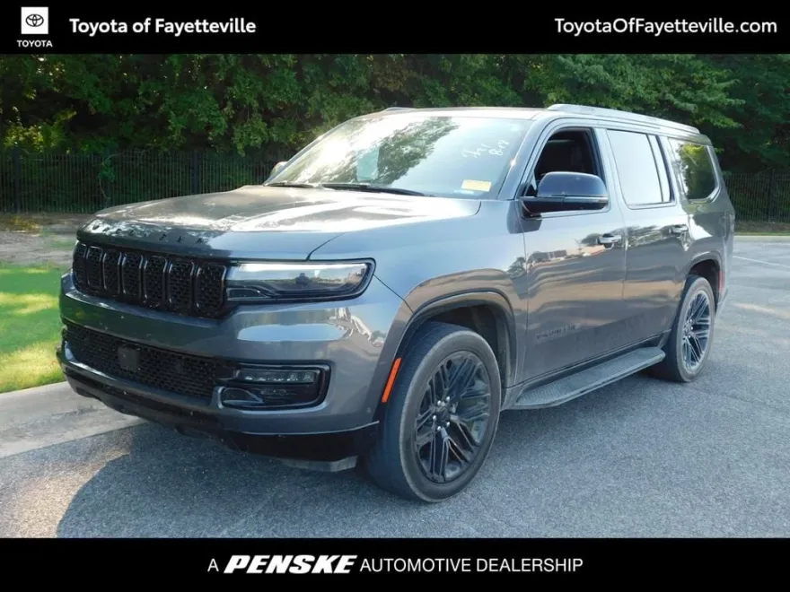 2023 Jeep Wagoneer Series II photo 1