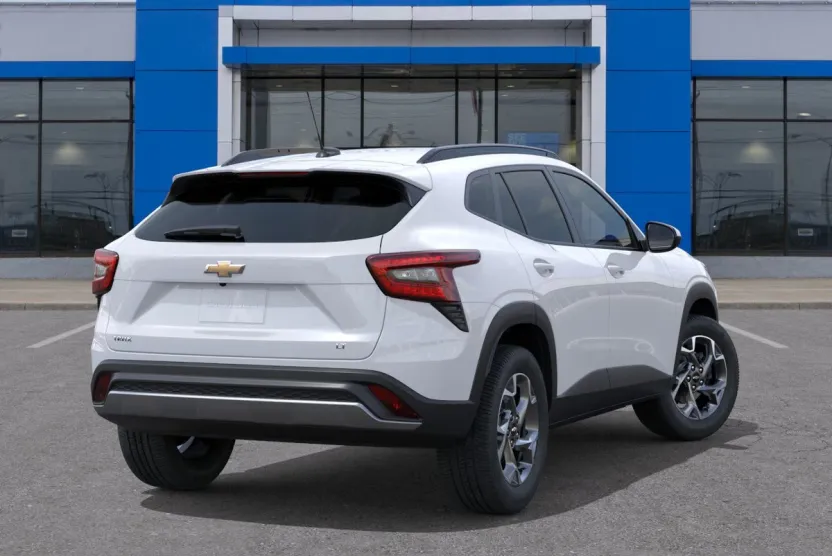 2026 Chevrolet Trax LT photo 1