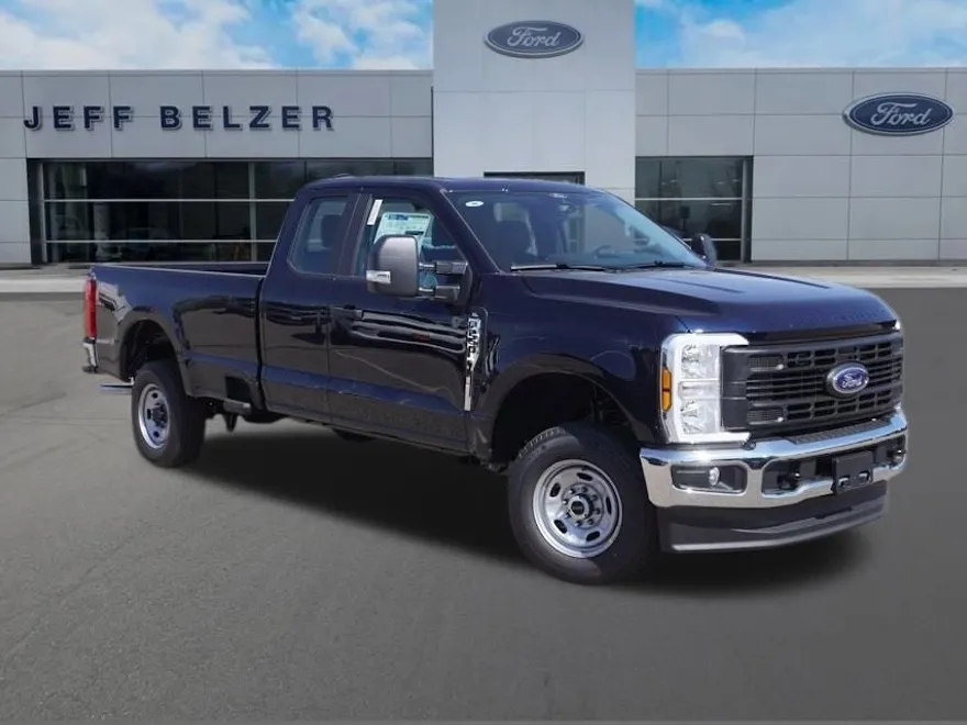 2025 Ford F-250 photo 1