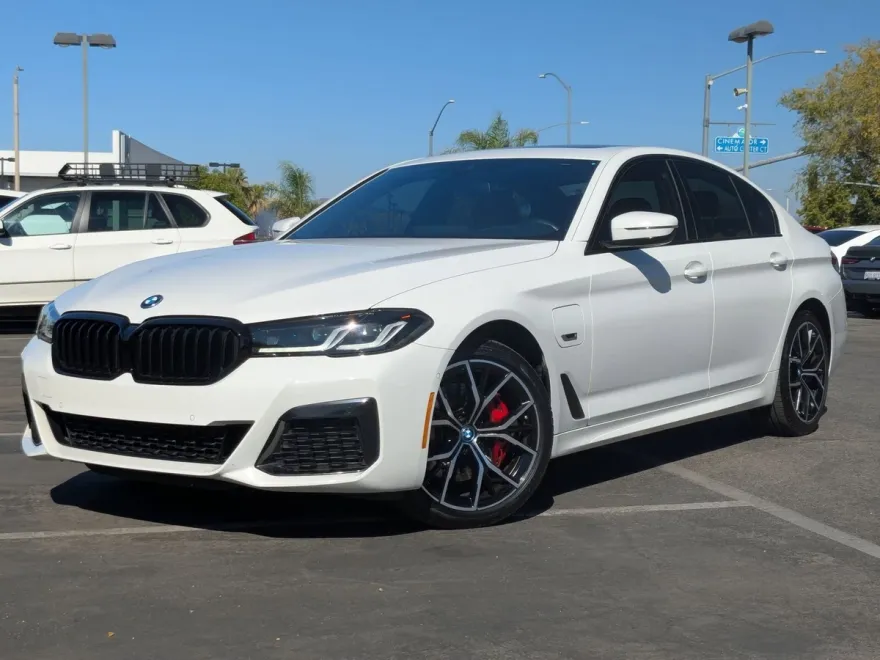 2023 Bmw 530e 5-Series photo 1