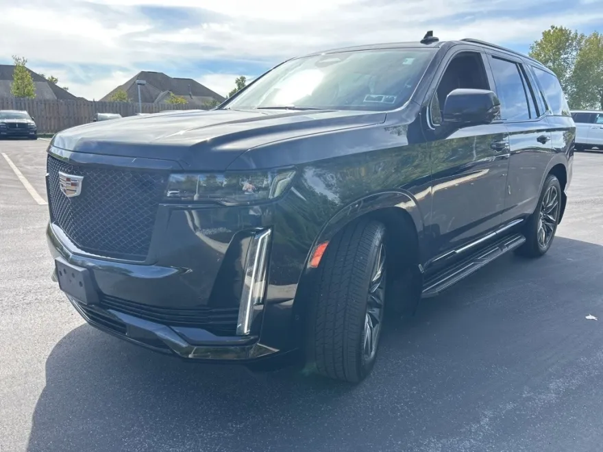 2023 Cadillac Escalade Sport photo 1