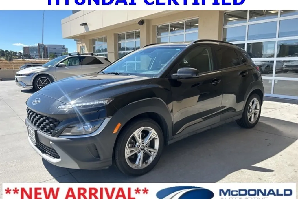 2023 Hyundai Kona SEL photo 1