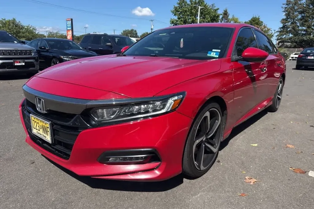 2018 Honda Accord Sport 1.5T photo 1
