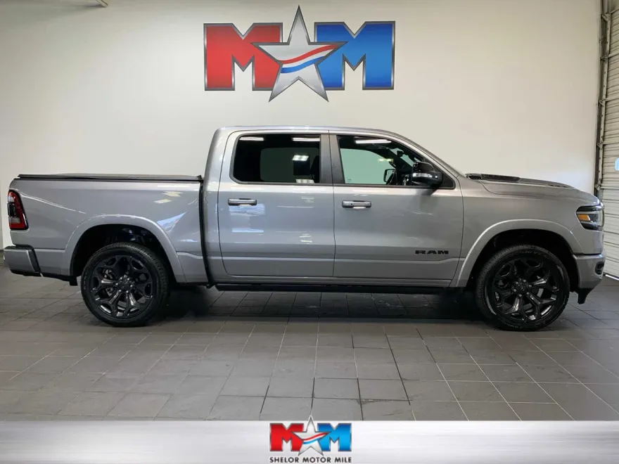 2022 Ram 1500 Limited photo 1