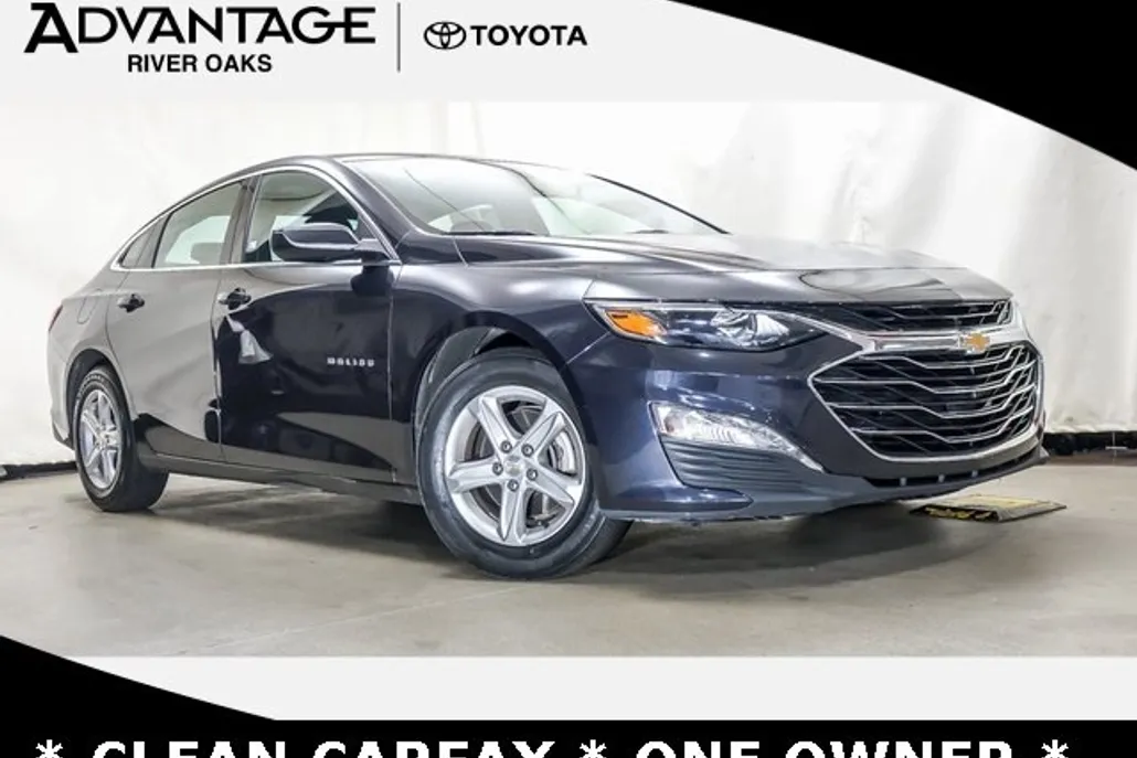 2023 Chevrolet Malibu 1LT photo 1
