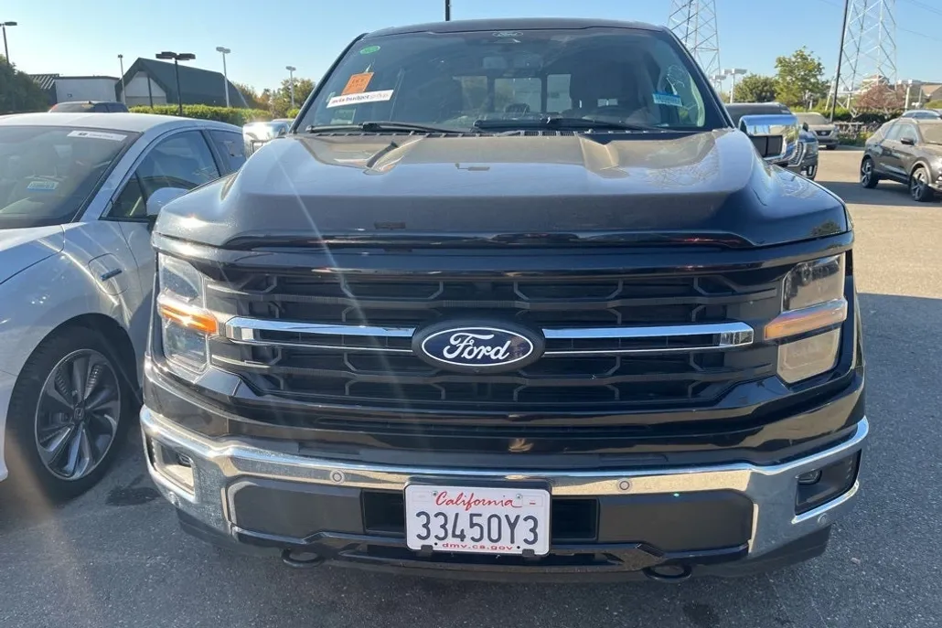 2024 Ford F-150 XLT photo 1