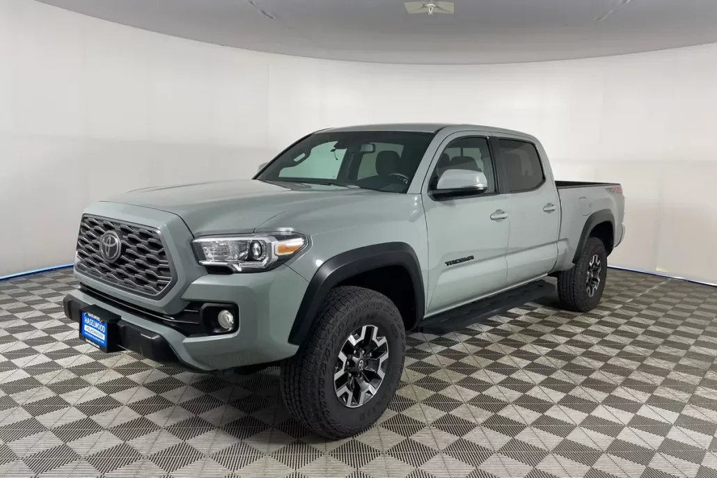 2022 Toyota Tacoma TRD V6 photo 1