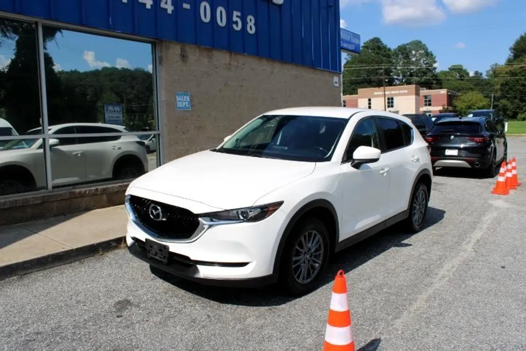 2017 Mazda CX-5 Touring photo 1