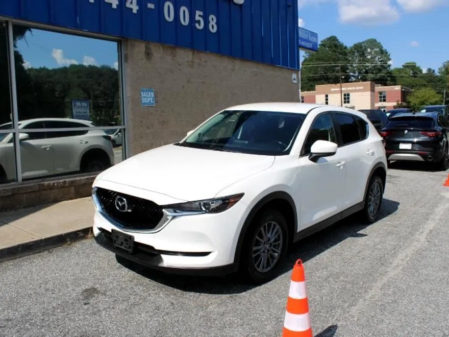 2017 Mazda CX-5 Touring photo 1
