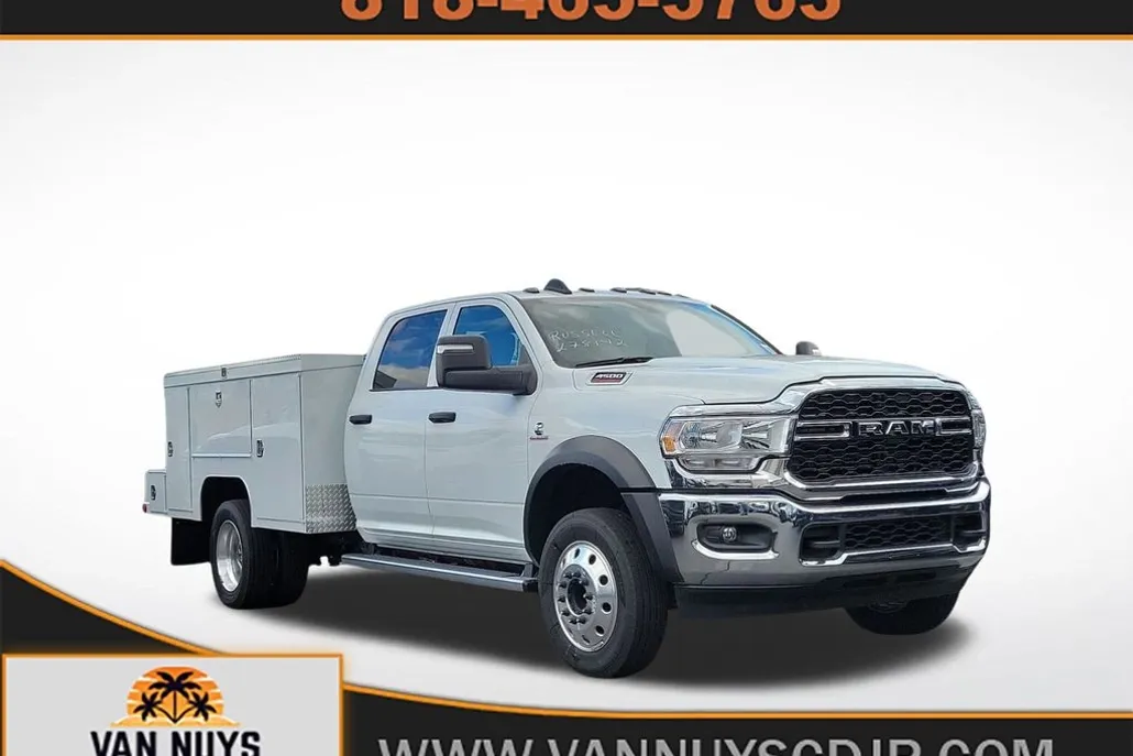 2024 Ram 4500 Tradesman SLT photo 1