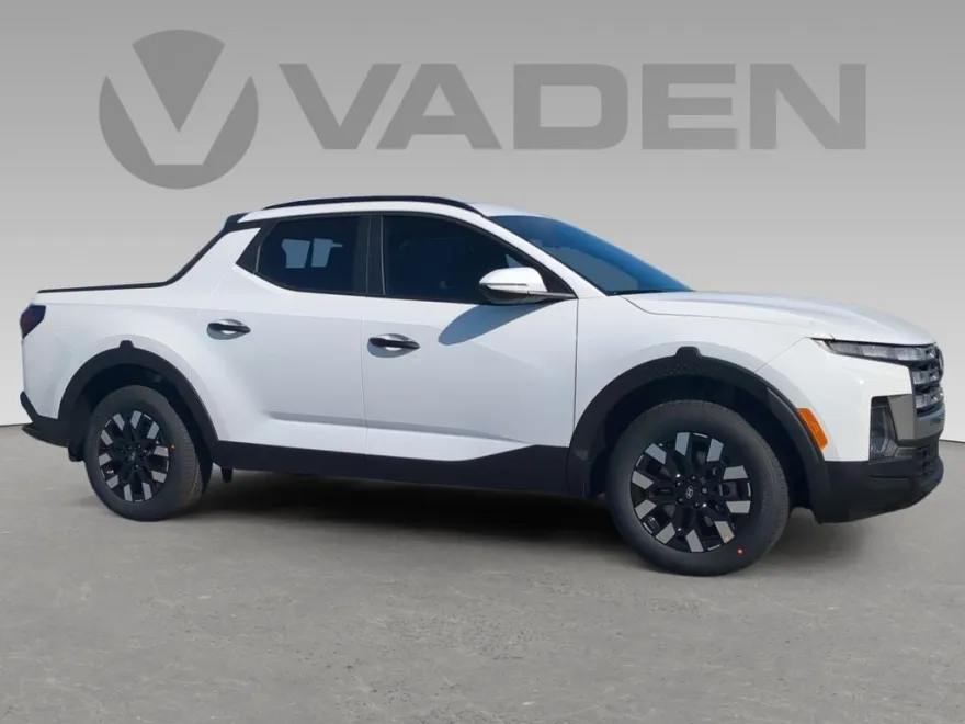 2025 Hyundai Santa Cruz SEL Activity photo 1