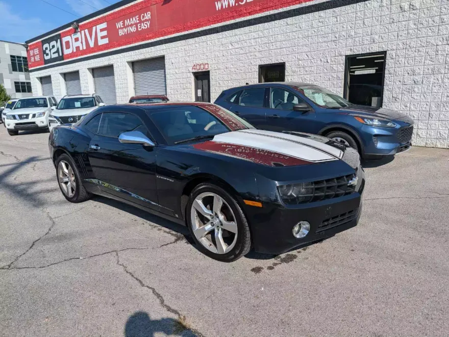 2010 Chevrolet Camaro Coupe photo 1