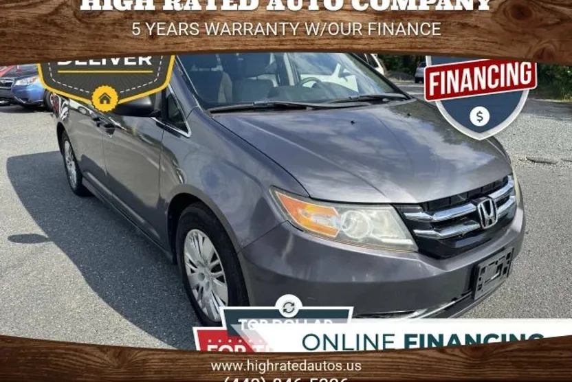 2014 Honda Odyssey LX photo 1