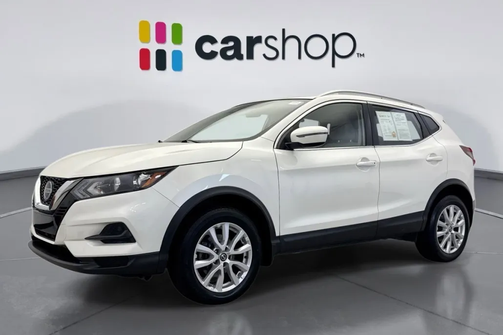 2020 Nissan Rogue Sport SV photo 1