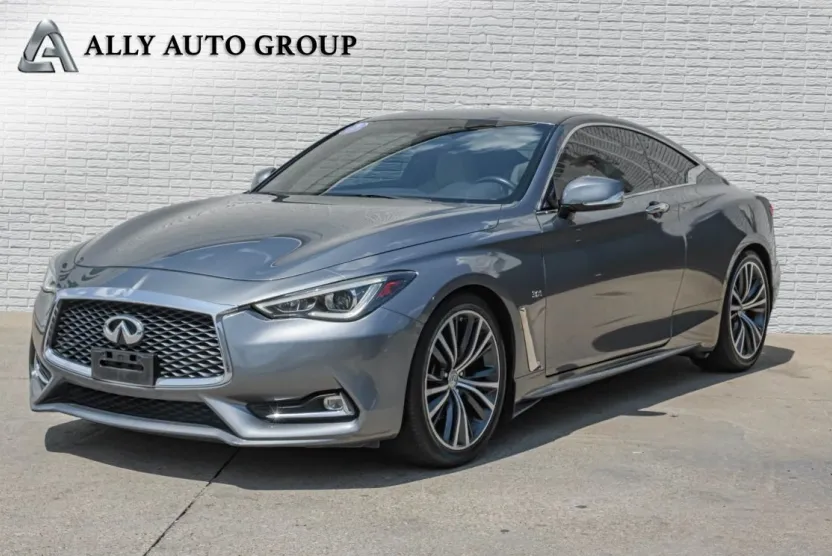 2017 Infiniti Q60 3.0t Premium Coupe photo 1
