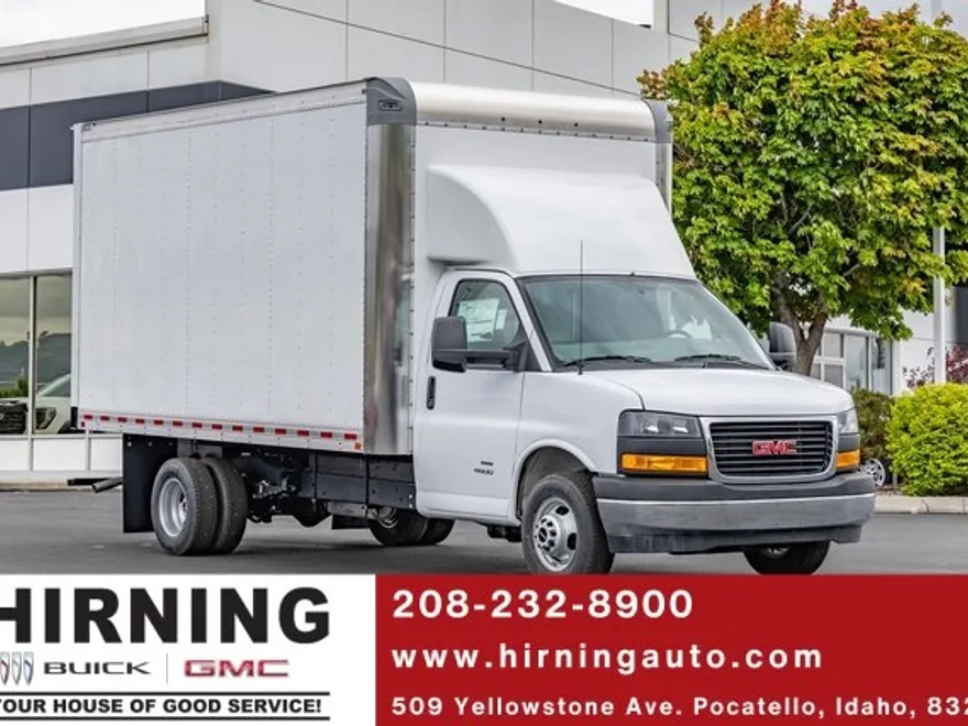 2025 Gmc Savana Cutaway photo 1