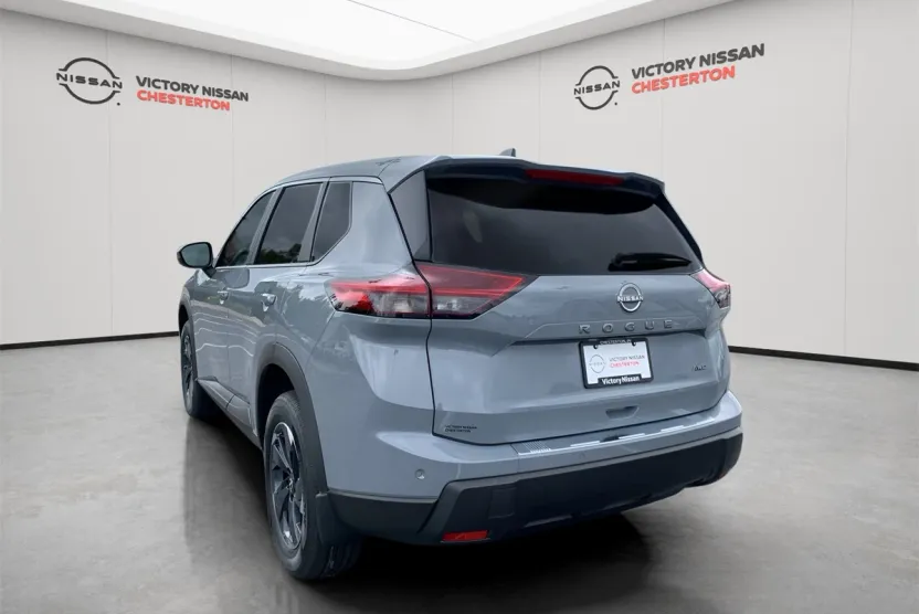 2026 Nissan Rogue SV photo 1