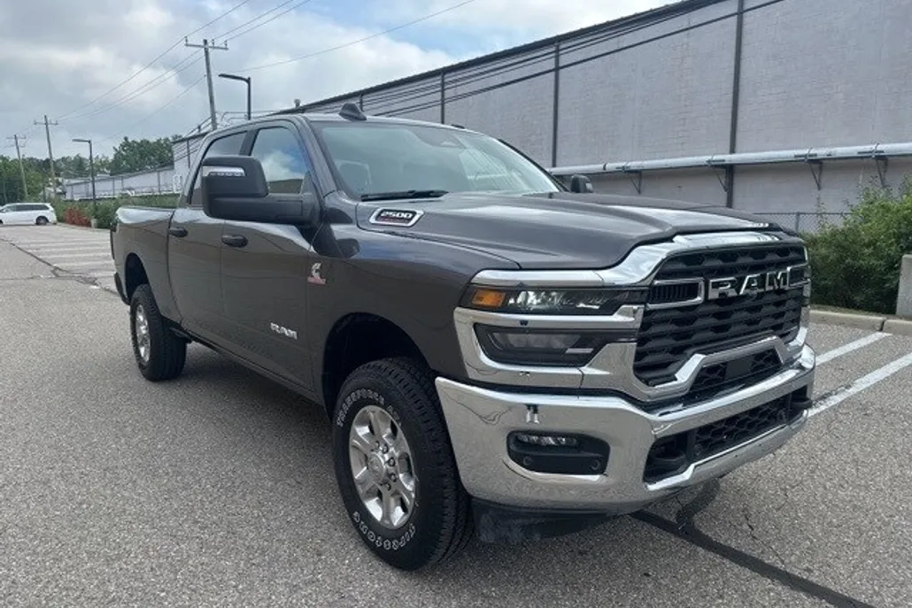 2025 Ram 2500 Big Horn photo 1