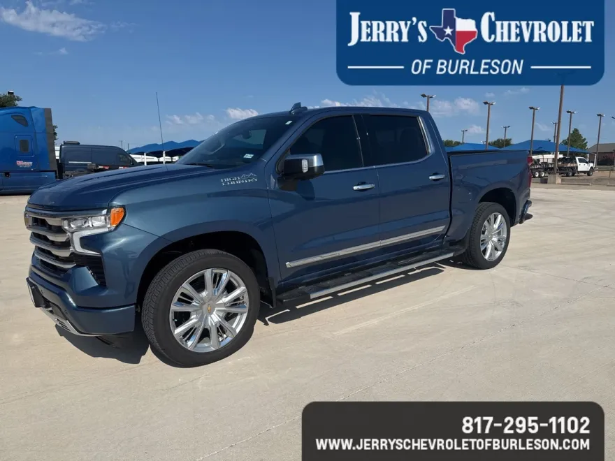 2024 Chevrolet Silverado 1500 High Country photo 1