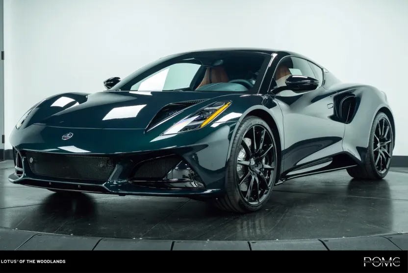 2025 Lotus Emira Base photo 1