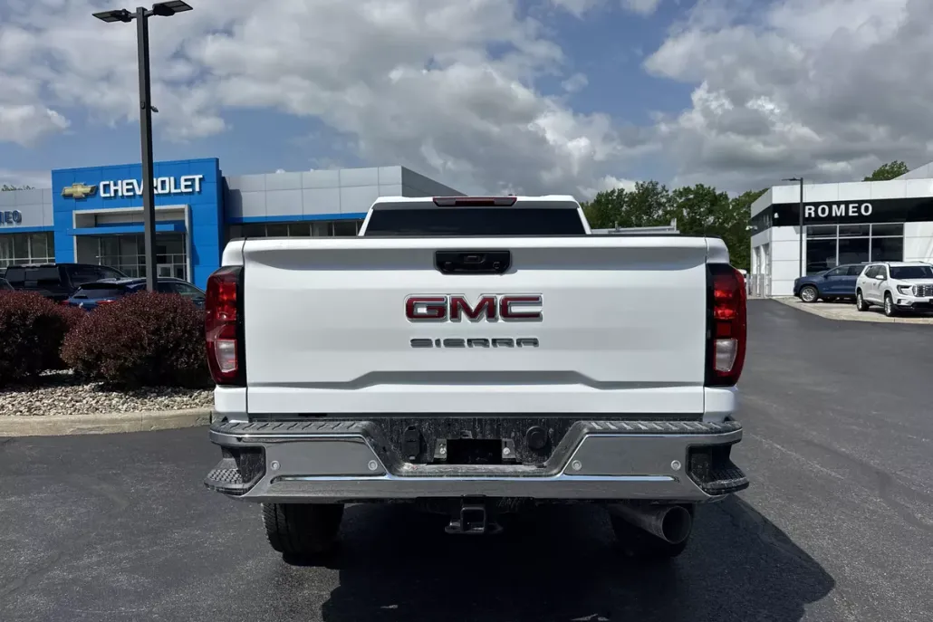 2025 Gmc Sierra 3500 HD Pro photo 1