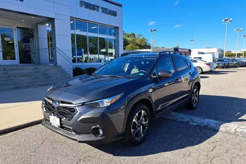 2025 Subaru Crosstrek Premium photo 1