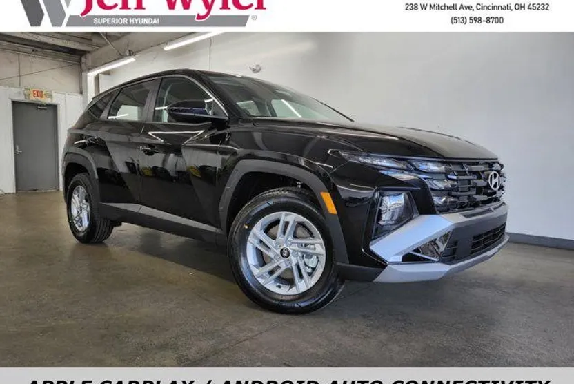 2026 Hyundai Tucson SE photo 1