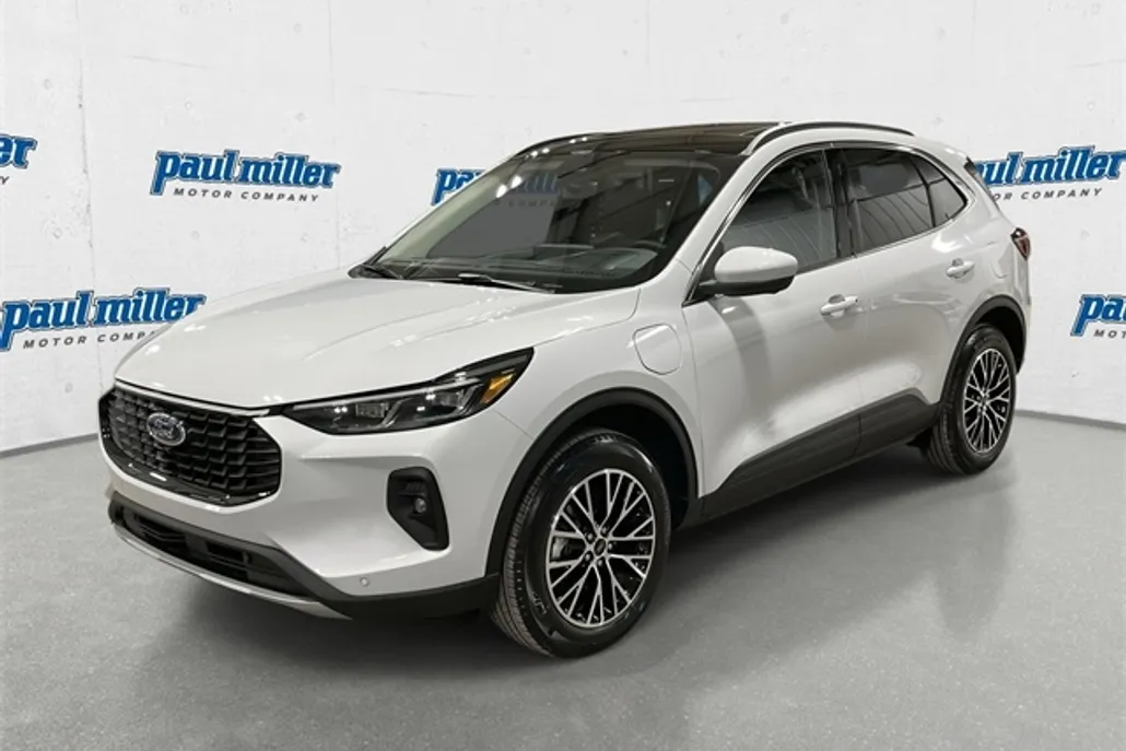 2025 Ford Escape Plug-In Hybrid Base photo 1