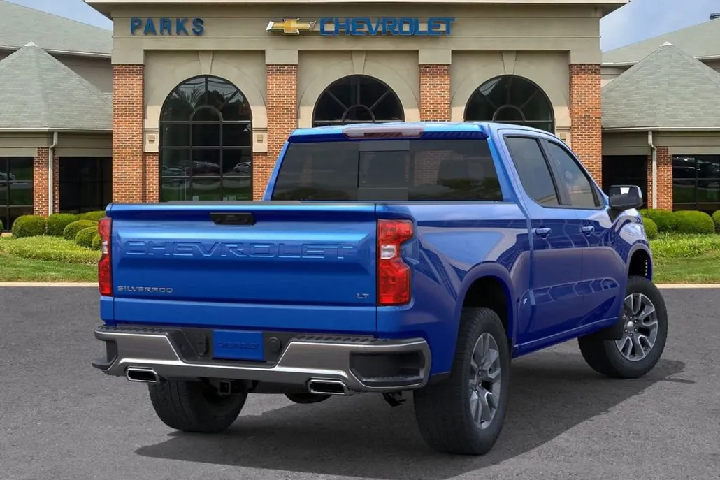 2026 Chevrolet Silverado 1500 LT photo 1