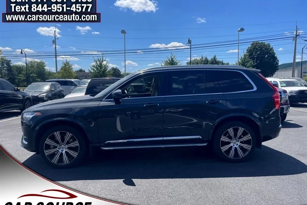 2022 Volvo XC90 Recharge T8 Inscription photo 1
